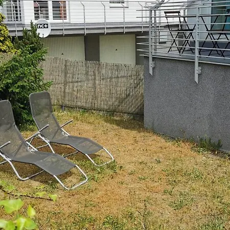 Bernadowska Lu Parking Ogrodek Balkon, 800m Plaza Σόποτ