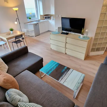 Bernadowska Lu Parking Ogrodek Balkon, 800m Plaza Διαμέρισμα