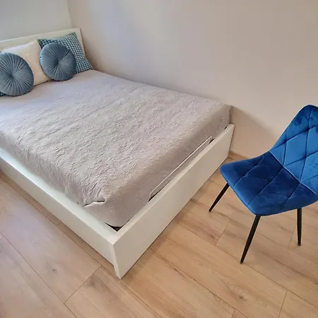 Bernadowska Lu Parking Ogrodek Balkon, 800m Plaza Sopot