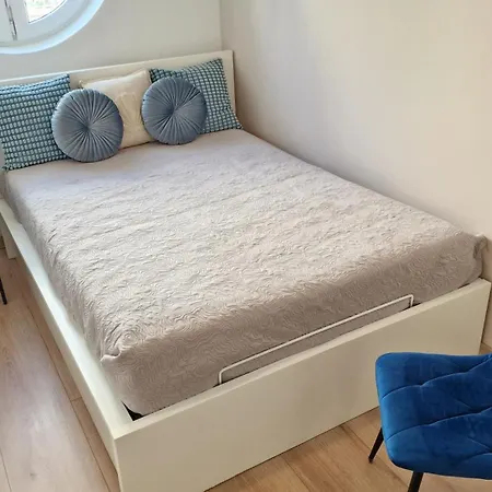 Bernadowska Lu Parking Ogrodek Balkon, 800m Plaza Sopot